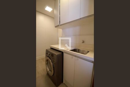 Apartamento à venda com 89m², 2 quartos e 2 vagas Apartamento à venda com 89m², 2 quartos e 2 vagasÁrea de serviço