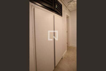 Apartamento à venda com 89m², 2 quartos e 2 vagas Apartamento à venda com 89m², 2 quartos e 2 vagasÁrea de serviço