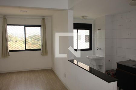 Sala de apartamento para alugar com 3 quartos, 94m² em Jardim Isis, Cotia