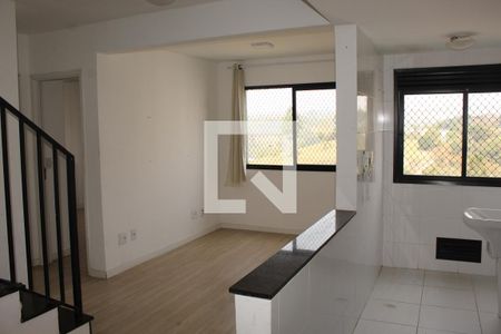 Sala de apartamento para alugar com 3 quartos, 94m² em Jardim Isis, Cotia