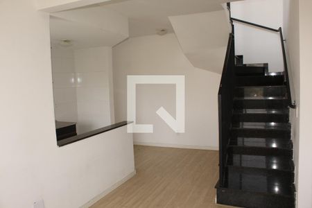 Sala de apartamento para alugar com 3 quartos, 94m² em Jardim Isis, Cotia