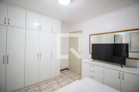 Quarto 1 de casa à venda com 4 quartos, 324m² em Jardim Guanca, São Paulo