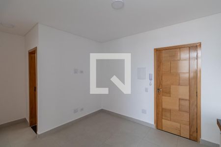 Sala e Cozinha Integrada  de apartamento para alugar com 2 quartos, 41m² em Vila São Geraldo, São Paulo