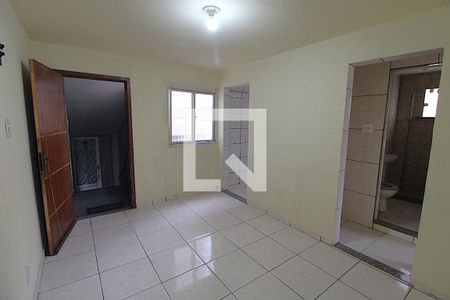 Sala de apartamento para alugar com 2 quartos, 50m² em Irajá, Rio de Janeiro