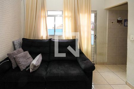 Casa à venda com 225m², 4 quartos e 2 vagasSala casa 2