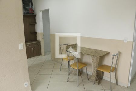 Sala de apartamento para alugar com 2 quartos, 60m² em Da Luz, Nova Iguaçu