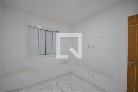 Quarto 1 de apartamento para alugar com 2 quartos, 38m² em Vila Mazzei, São Paulo