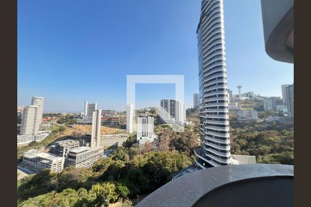 Vista da Sacada da Suíte de apartamento para alugar com 3 quartos, 130m² em Vale do Sereno, Nova Lima