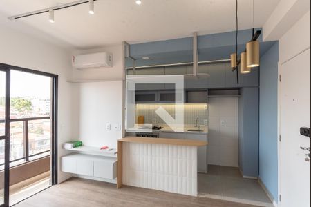 Sala de apartamento para alugar com 1 quarto, 34m² em Parque Industrial, Campinas