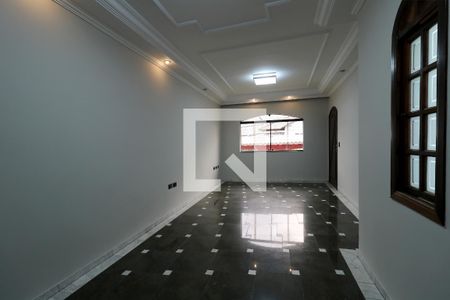 Sala de casa para alugar com 4 quartos, 314m² em Vila Camilópolis, Santo André