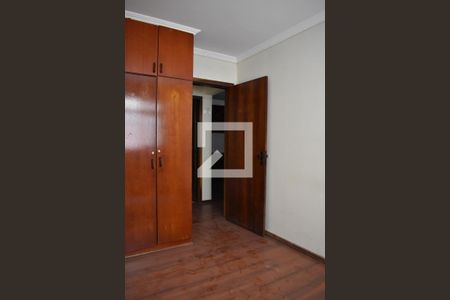 Quarto 2 de apartamento para alugar com 2 quartos, 76m² em São Francisco, Curitiba