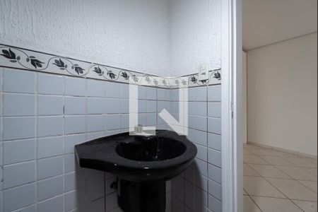 Lavabo de apartamento para alugar com 4 quartos, 236m² em Pompéia, Santos