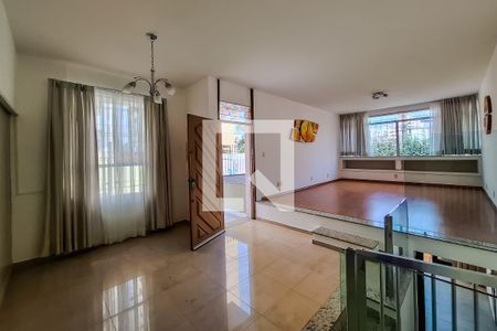 Sala de casa à venda com 3 quartos, 138m² em Cursino, São Paulo