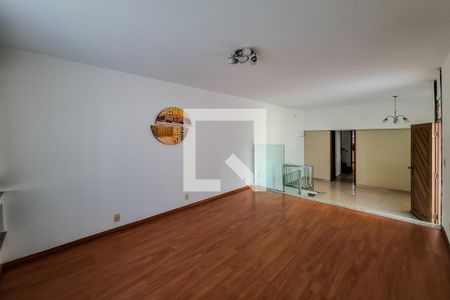 Sala de casa à venda com 3 quartos, 138m² em Cursino, São Paulo