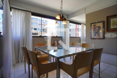 Sala de Jantar de apartamento à venda com 3 quartos, 150m² em Petrópolis, Porto Alegre