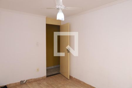 Quarto 1 de apartamento para alugar com 2 quartos, 50m² em Conjunto Residencial José Bonifácio, São Paulo