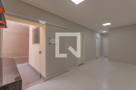 Sala de casa à venda com 3 quartos, 110m² em Candelária, Belo Horizonte