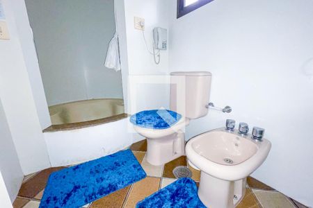 Casa para alugar com 51m², 1 quarto e 1 vaga Casa para alugar com 51m², 1 quarto e 1 vagaBanheiro