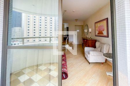 Casa para alugar com 51m², 1 quarto e 1 vaga Casa para alugar com 51m², 1 quarto e 1 vagaVaranda