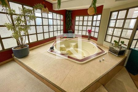 Casa para alugar com 51m², 1 quarto e 1 vaga Casa para alugar com 51m², 1 quarto e 1 vagaHidromassagem