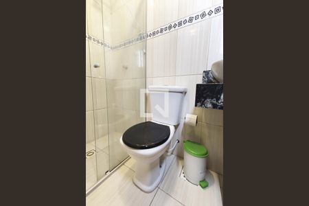 Banheiro de apartamento à venda com 1 quarto, 60m² em Vila Rosa, Novo Hamburgo