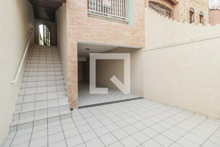 Casa à venda com 200m², 3 quartos e 3 vagas Casa à venda com 200m², 3 quartos e 3 vagasGaragem