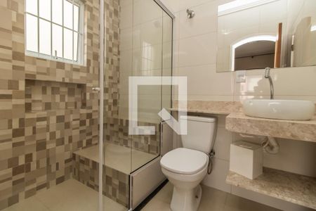 Casa à venda com 200m², 3 quartos e 3 vagas Casa à venda com 200m², 3 quartos e 3 vagasBanheiro da Suíte