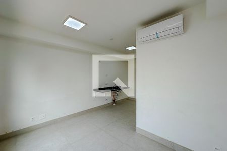 Studio de kitnet/studio para alugar com 1 quarto, 21m² em Vila Firmiano Pinto, São Paulo