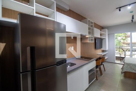 Cozinha de kitnet/studio à venda com 1 quarto, 25m² em Campo Belo, São Paulo