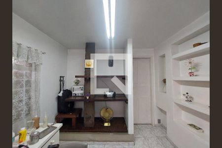 Sala 2 de casa para alugar com 3 quartos, 200m² em Socorro, São Paulo