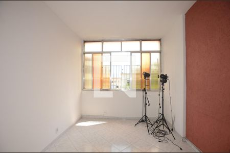 Sala de apartamento para alugar com 2 quartos, 71m² em Vila da Penha, Rio de Janeiro