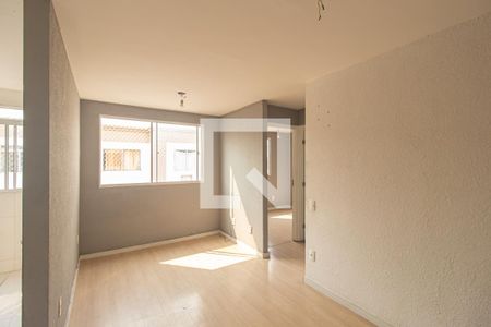 Sala de apartamento para alugar com 2 quartos, 42m² em Cosmos, Rio de Janeiro