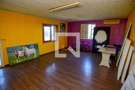 Sala de casa para alugar com 2 quartos, 100m² em Fiuza, Viamão