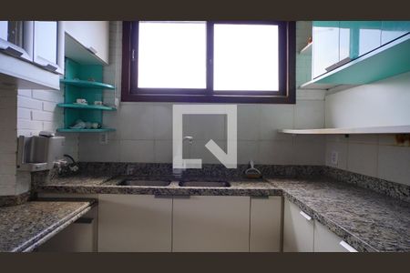 Cozinha de casa de condomínio para alugar com 2 quartos, 160m² em Rio Tavares, Florianópolis