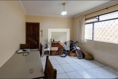 Sala de apartamento para alugar com 3 quartos, 84m² em Alto dos Pinheiros, Belo Horizonte