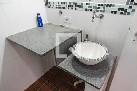 Banheiro de apartamento à venda com 1 quarto, 35m² em Sé, São Paulo