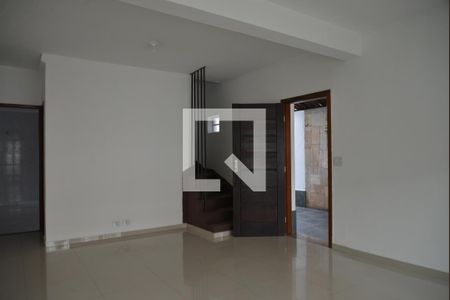 Sala de casa para alugar com 3 quartos, 150m² em Campestre, Santo André