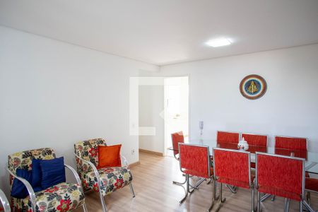 SalaCorredor de apartamento à venda com 3 quartos, 95m² em Santa Tereza, Belo Horizonte