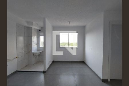 Sala de apartamento para alugar com 2 quartos, 35m² em Usina Piratininga, São Paulo