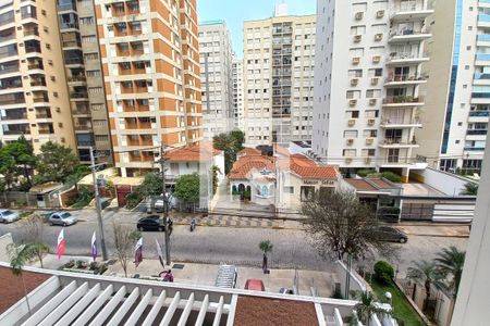 Vista do Quarto de apartamento para alugar com 1 quarto, 50m² em Cambuí, Campinas