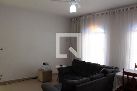 SALA de casa à venda com 3 quartos, 100m² em Jardim Santana, Campinas