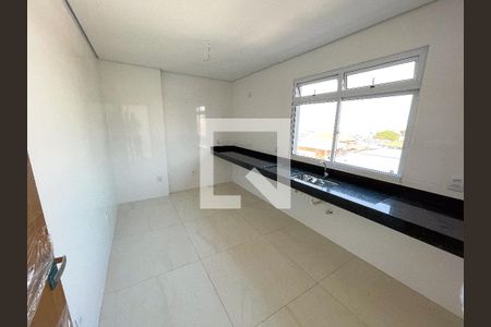 Cozinha de apartamento à venda com 3 quartos, 180m² em Jardim Industrial, Contagem