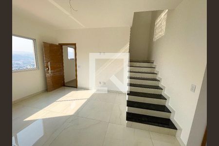 Sala de apartamento à venda com 3 quartos, 180m² em Jardim Industrial, Contagem