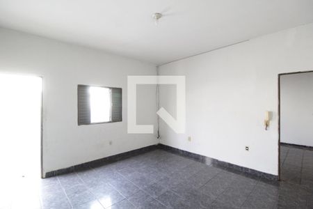 Sala de casa de condomínio para alugar com 1 quarto, 60m² em Santa Rosa, Uberlândia