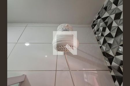 Banheiro de casa para alugar com 1 quarto, 40m² em Jardim Cecy, São Paulo