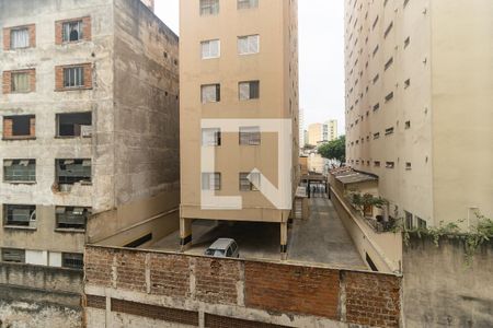 Vista do Quarto de apartamento para alugar com 1 quarto, 35m² em Aclimação, São Paulo