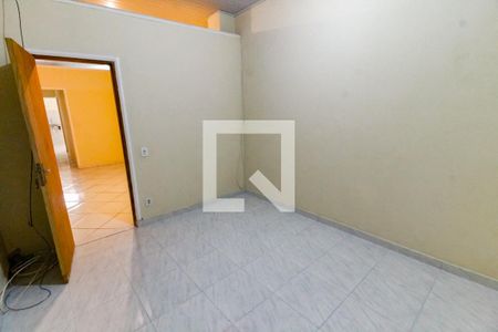 Quarto 1 de casa para alugar com 2 quartos, 46m² em Parque Marabá, Taboão da Serra