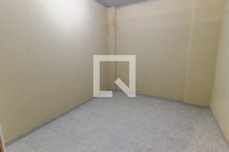 Quarto 1 de casa para alugar com 2 quartos, 46m² em Parque Marabá, Taboão da Serra