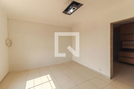 Sala de casa para alugar com 2 quartos, 93m² em Vila Nova Jundiaí, Jundiaí