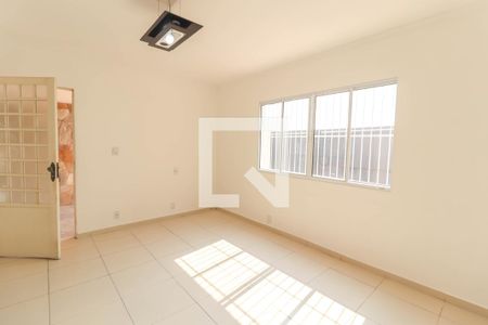 Sala de casa para alugar com 2 quartos, 93m² em Vila Nova Jundiaí, Jundiaí